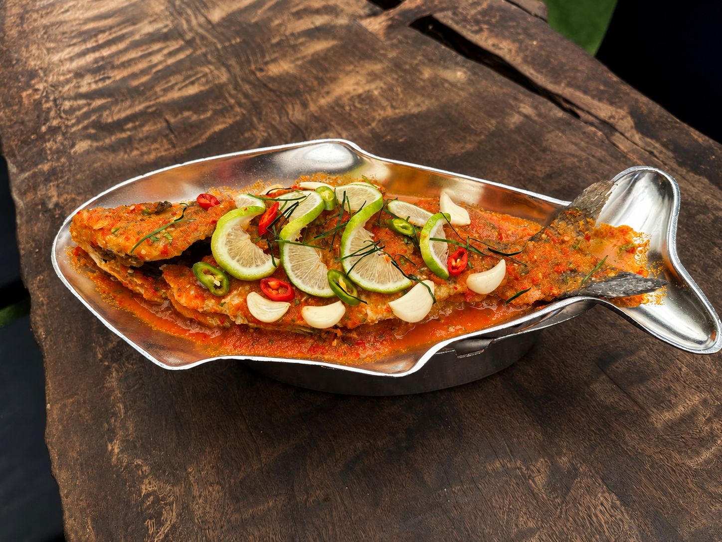 泰式酸辣明炉鱼 | Thai Spicy & Sour Fish（金目鲈Seabass)